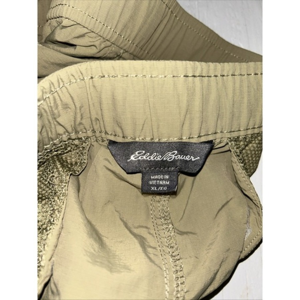 Eddie Bauer Men's 100% Nylon Cargo Shorts Lightweight Fishing Hiking Belt Sz XL - Picture 5 of 5